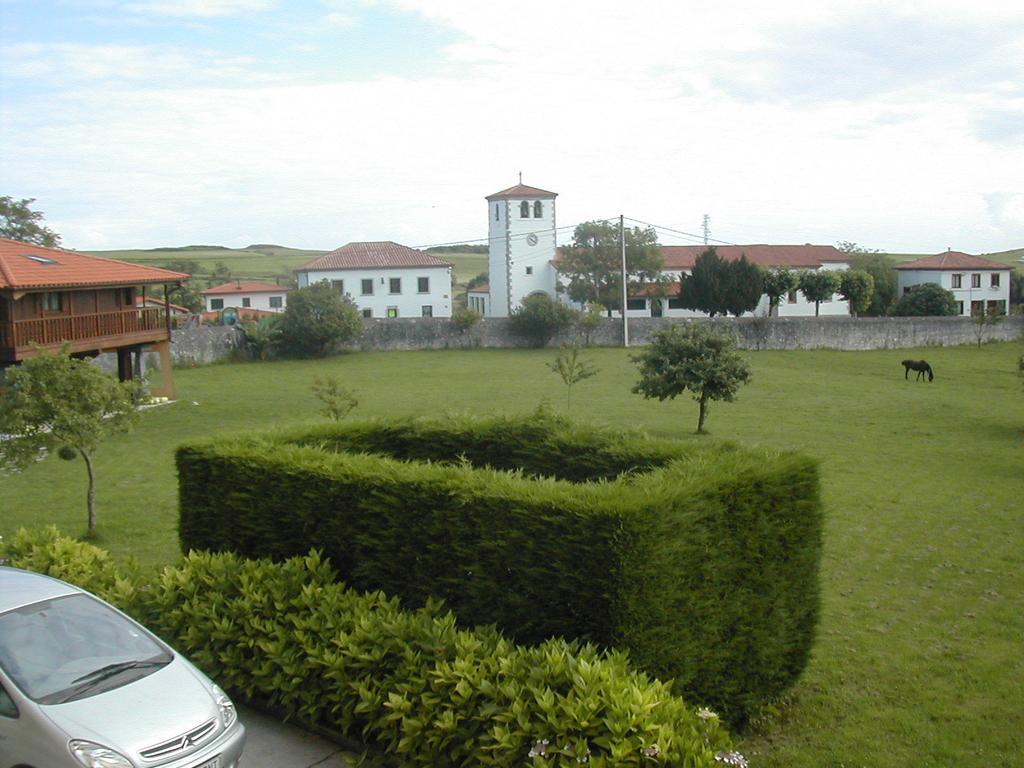 Hotel Hontoria Zewnętrze zdjęcie